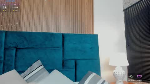 Violeta online show from April 2026 12:44:02 PM