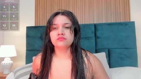Snapshot of dalia_alissa chatting on July 2026 12:14:02 PM Violeta online show from July 2026 12:14:02 PM