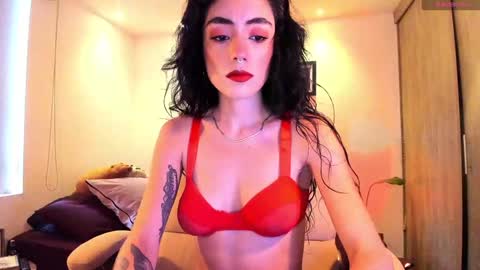 Snapshot of dalia_negra chatting on December 2024 03:11:01 PM Almendra online show from December 2024 03:11:01 PM