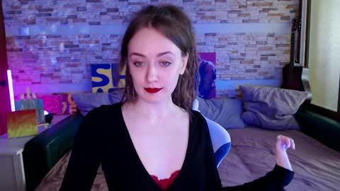 Dalia  online show from April 2026 10:49:02 AM