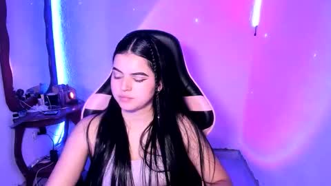 Dalia April online show from March 2026 07:39:01 PM