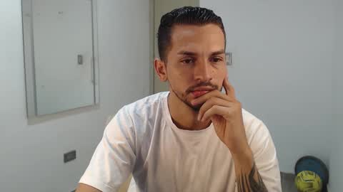 Damian online show from October 2025 01:30:01 PM
