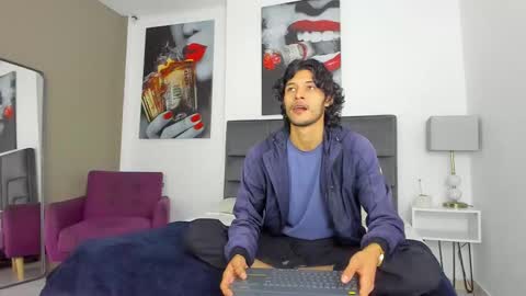 Damian Vadim online show from March 2026 01:17:02 PM