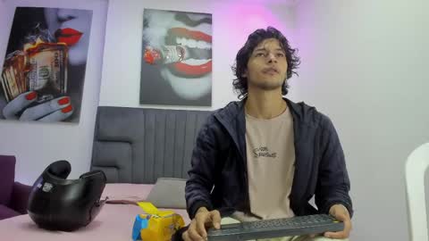 Damian Vadim online show from April 2026 11:15:02 AM