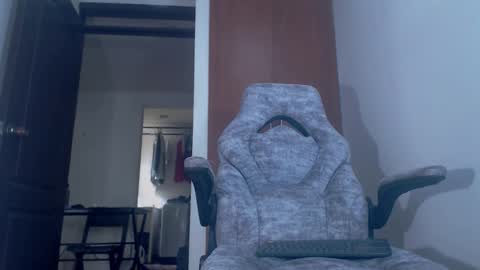 dammuscle online show from January 2026 02:22:02 PM