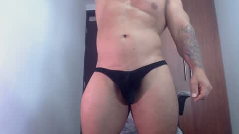 Snapshot of dammuscle chatting on June 2026 05:48:01 PM dammuscle online show from June 2026 05:48:01 PM