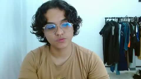 Snapshot of dan_blous chatting on June 2026 12:00:01 AM Diane Blosson online show from June 2026 12:00:01 AM