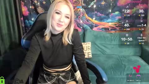 dances_queen online show from February 2026 08:49:01 PM