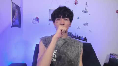 Dani   online show from September 2025 11:19:01 PM