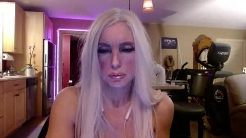 DanikaWhite69 online show from April 2026 12:53:02 PM