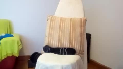 daniroca8 online show from April 2026 04:18:01 PM