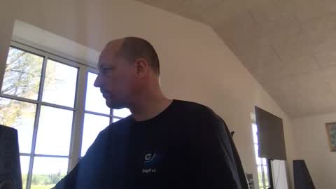 danishjss online show from April 2026 05:49:02 AM