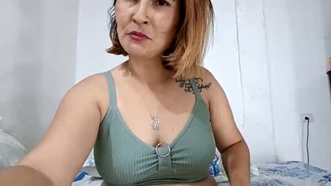 danna_isabela online show from March 2026 10:38:01 PM