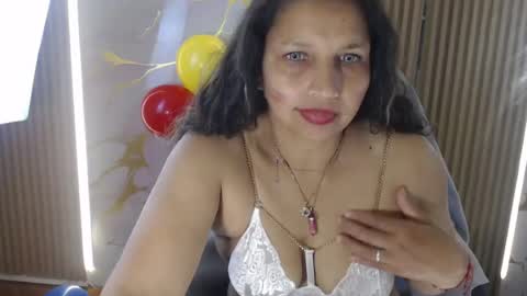 danna_sg online show from June 2026 04:46:01 AM