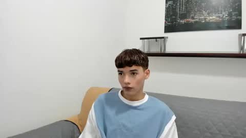 Snapshot of danniels_sweet chatting on January 2025 01:26:01 PM danniels_sweet online show from January 2025 01:26:01 PM