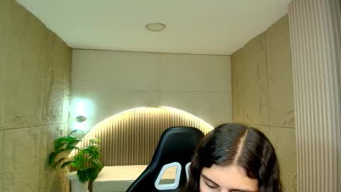 Dany online show from March 2026 01:36:02 PM