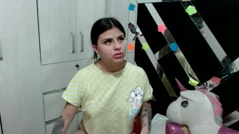 daphne877046 online show from February 2026 03:32:02 AM