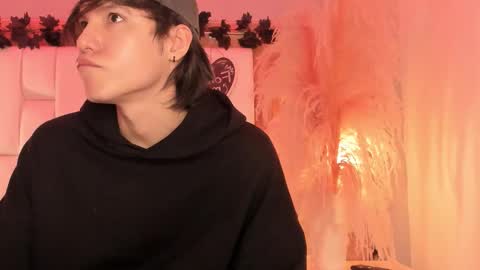 daphne_and_roger online show from March 2026 11:14:01 AM