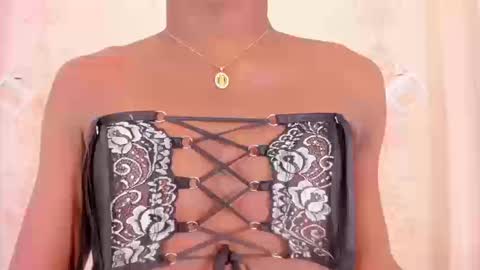 Daphne online show from September 2025 02:10:01 PM