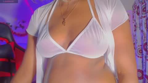 Snapshot of daphnewalker__ chatting on February 2025 01:44:01 PM Daphne online show from February 2025 01:44:01 PM