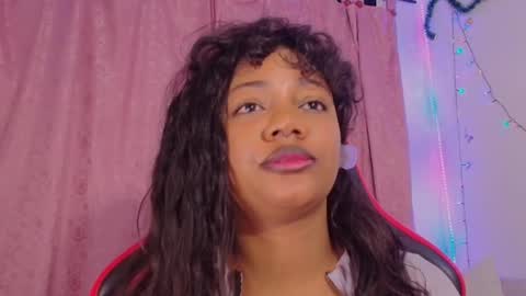 Snapshot of daphnewalker__ chatting on December 2025 10:55:01 AM Daphne online show from December 2025 10:55:01 AM