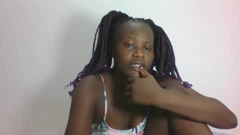 ESTHER online show from April 2026 06:00:02 AM