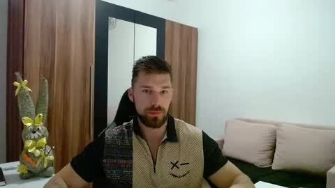 darius_94 online show from April 2026 04:10:02 AM