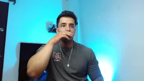 Darius Phoenix  online show from February 2026 08:08:02 PM