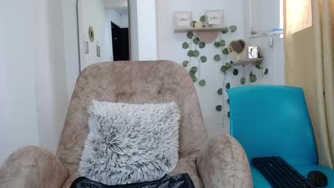 Snapshot of dark_dreams0 chatting on May 2026 07:22:02 PM dark_dreams0 online show from May 2026 07:22:02 PM