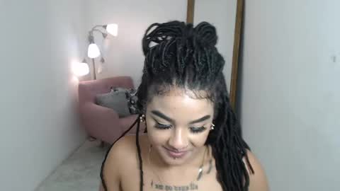 dark_flama online show from April 2026 10:36:01 PM