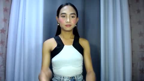 LIANNA online show from April 2026 10:22:02 AM