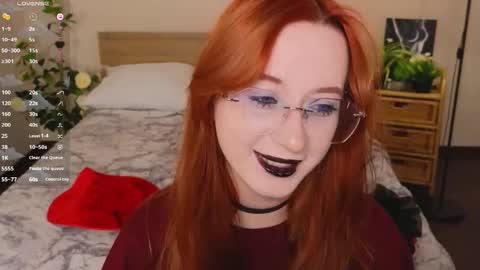 Lola online show from March 2026 02:06:02 AM