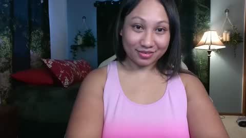 Snapshot of darkfairys chatting on January 2025 07:34:01 PM SweetCreamer online show from January 2025 07:34:01 PM
