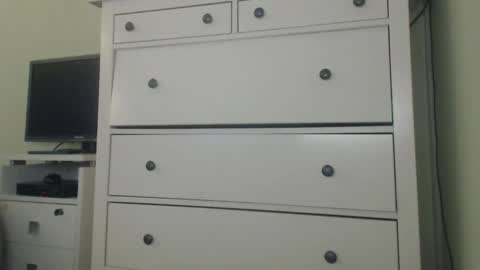 Naomi online show from November 2025 12:29:02 PM