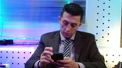 DARKO0717 online show from March 2026 02:42:01 PM