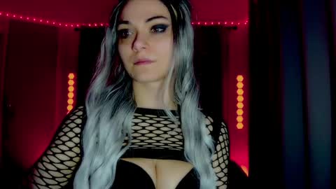 roseredgoddess online show from April 2026 02:36:02 AM