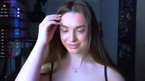 Darlina online show from May 2026 03:49:02 PM