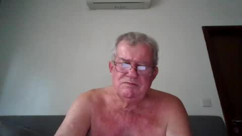 darwincock online show from July 2026 01:57:01 AM