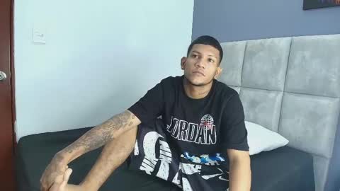 darwinwavex online show from April 2026 02:35:01 PM