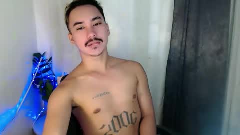 Snapshot of dave_cummers chatting on June 2026 01:21:02 AM DAVE online show from June 2026 01:21:02 AM