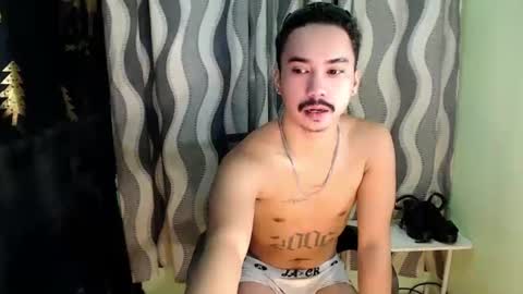 Snapshot of dave_cummers chatting on June 2026 01:30:02 AM DAVE online show from June 2026 01:30:02 AM