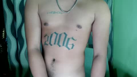 Snapshot of dave_cummers chatting on June 2026 03:25:01 AM DAVE online show from June 2026 03:25:01 AM