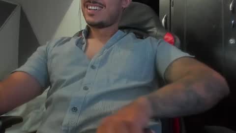 david__ox online show from August 2026 09:46:02 PM