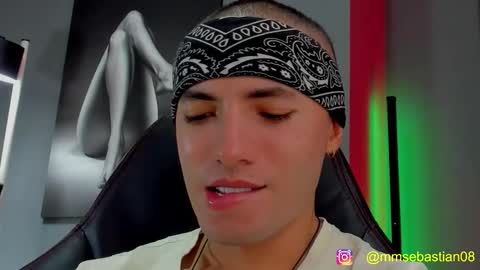 David Jons online show from November 2025 08:30:01 PM