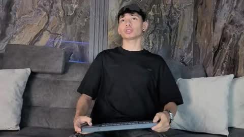 David online show from April 2026 08:15:02 PM