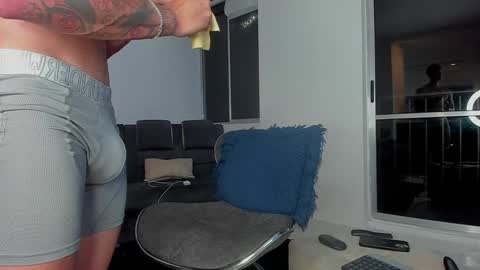 davis  instagram davis alx1 online show from December 2024 12:11:02 AM