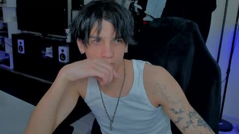 davis online show from April 2026 05:25:01 PM