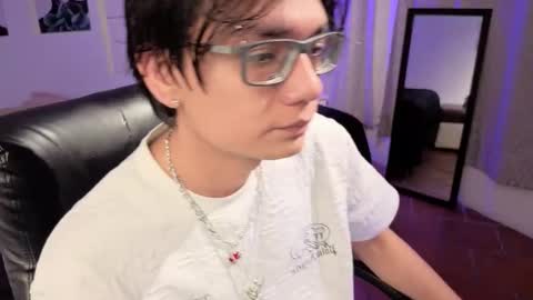 davoxer online show from March 2026 03:44:01 AM