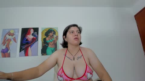 Snapshot of dayana_parra chatting on December 2025 12:12:02 PM dayana_parra online show from December 2025 12:12:02 PM