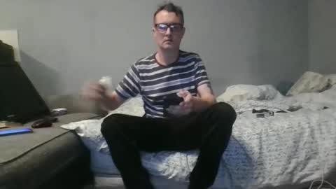 Snapshot of dazzill chatting on February 2026 05:17:02 PM Dazzill online show from February 2026 05:17:02 PM